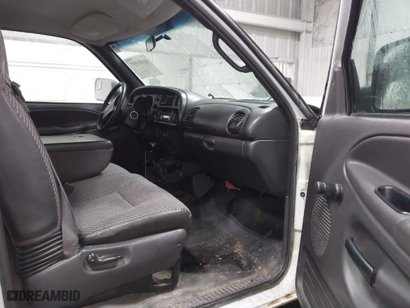 1999 Dodge Ram 2500 with VIN 3B7KF2365XG244445, listed as a IAAI auction lot 41880557 with 1 mi miles. Bid and sale history available at carsss.com. Image 5.