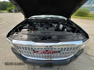 2018 GMC Sierra 1500 Denali z VIN 3GTU2PEJXJG171695, wystawiony jako Copart lot #59631005 z przebiegiem 226 029 mil mil oraz Czysty tytuł • Clean title. Historia ofert i sprzedaży dostępna na DreamBid. Obrazek 7.