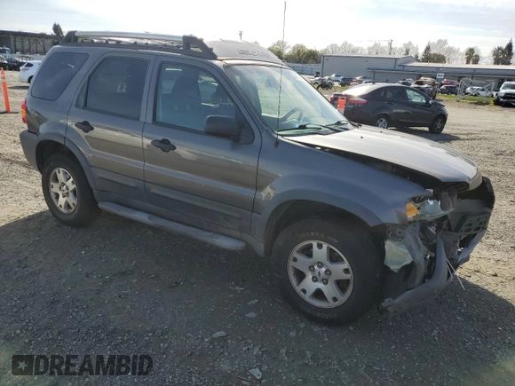 2006 Ford Escape XLT with VIN 1FMCU93176KA17929, listed as a Copart auction lot 49706965 with 256,268 mi miles and Salvage Title. Bid and sale history available at carsss.com. Image 4.