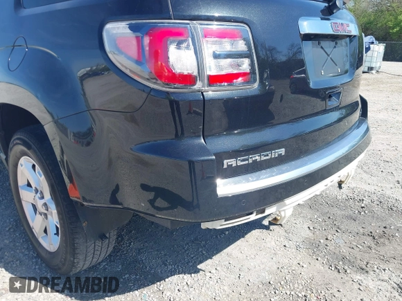 2015 GMC Acadia SLE with VIN 1GKKVPKD0FJ127292, listed as a IAAI auction lot 42142023 with 146,014 mi miles and . Bid and sale history available at carsss.com. Image 18.