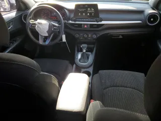 2020 Kia Forte LXS with VIN 3KPF24AD1LE212933, listed as a Copart auction lot 82642794 with 61,510 mi miles and Salvage Title. Bid and sale history available at carsss.com. Image 8.