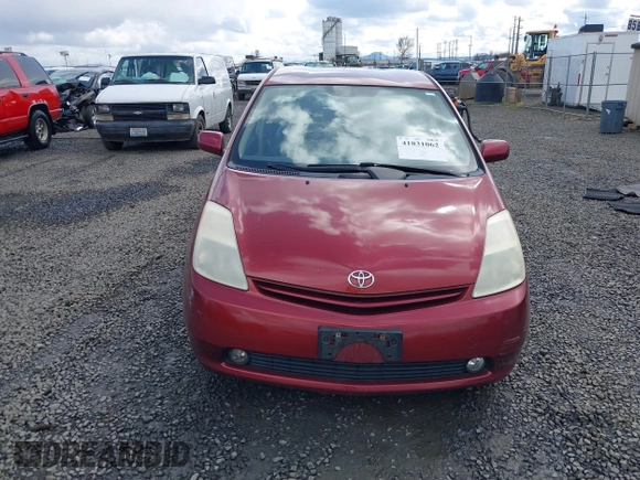 2005 Toyota Prius with VIN JTDKB20U453051802, listed as a IAAI auction lot 41831062 with 164,438 mi miles. Bid and sale history available at carsss.com. Image 12.
