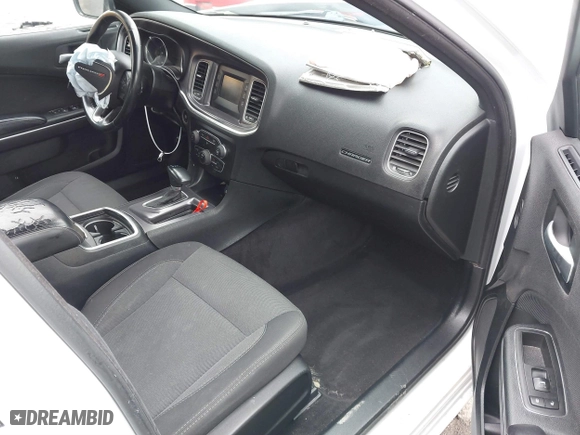 2017 Dodge Charger SE with VIN 2C3CDXBGXHH541346, listed as a IAAI auction lot 41778168 with 1 mi miles. Bid and sale history available at carsss.com. Image 5.
