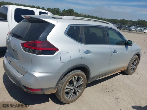 2019 Nissan Rogue SL with VIN 5N1AT2MT8KC761268, listed as a IAAI auction lot 41833181 with 108,687 mi miles. Bid and sale history available at carsss.com. Image 4.
