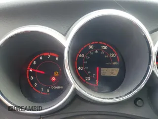 2004 Pontiac Vibe with VIN 5Y2SL62844Z422294, listed as a Copart auction lot 58396975 with 211,842 mi miles and Clean title. Bid and sale history available at DreamBid. Image 9.