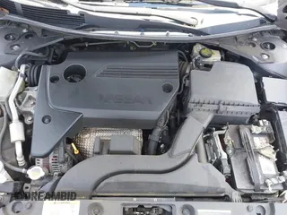 2016 Nissan Altima SR z VIN 1N4AL3AP5GC160818, wystawiony jako IAAI lot #42159742 z przebiegiem 94 034 mil mil oraz . Historia ofert i sprzedaży dostępna na DreamBid. Obrazek 10.