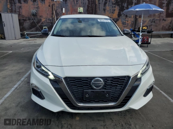2022 Nissan Altima SR with VIN 1N4BL4CV8NN376184, listed as a Copart auction lot 50741175 with 48,923 mi miles and Salvage Title. Bid and sale history available at DreamBid. Image 5.