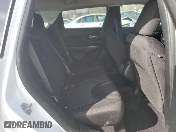 2019 Jeep Cherokee Latitude with VIN 1C4PJLCX3KD129402, listed as a Copart auction lot 43176705 with 100,137 mi miles and Salvage Title. Bid and sale history available at carsss.com. Image 11.