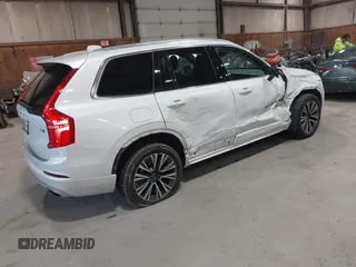 2020 Volvo XC90 Momentum with VIN YV4102PK4L1531480, listed as a IAAI auction lot 41990921 with 68,989 mi miles. Bid and sale history available at carsss.com. Image 4.