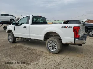 2019 Ford Super Duty F-250 SRW XL with VIN 1FTBF2B64KEE19737, listed as a Copart auction lot 52039295 with 41,974 mi miles and Salvage Title. Bid and sale history available at carsss.com. Image 2.