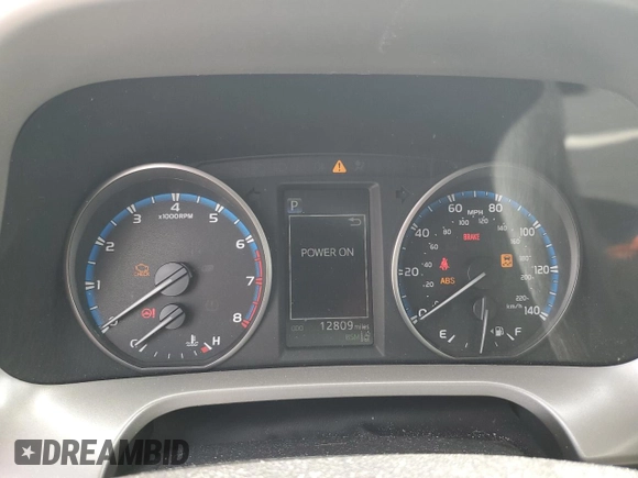 2018 Toyota RAV4 XLE with VIN 2T3RFREV1JW843426, listed as a Copart auction lot 52283125 with 12,809 mi miles and Salvage Title. Bid and sale history available at DreamBid. Image 9.