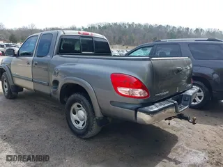 2005 Toyota Tundra SR5 with VIN 5TBBT44155S468278, listed as a IAAI auction lot 41808354 with 318,961 mi miles. Bid and sale history available at carsss.com. Image 3.