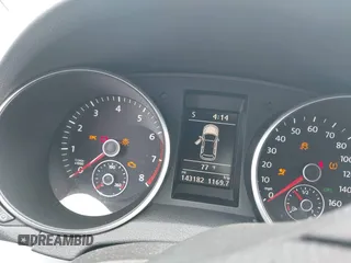 2013 Volkswagen Golf w/Conv & Sunroof с VIN WVWDB7AJ0DW128849, выставлен на аукционе IAAI как лот 42132601 с пробегом 143 182 миль миль и . История ставок и продаж доступна на DreamBid. Изображение 7.