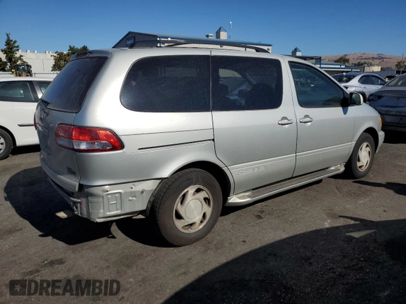 2003 Toyota Sienna LE with VIN 4T3ZF13CX3U548606, listed as a Copart auction lot 76382844 with 199,793 mi miles and Salvage Title. Bid and sale history available at carsss.com. Image 3.