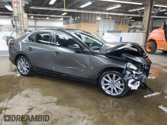 2025 Mazda 3 S Preferred z VIN 3MZBPACM1SM465571, wystawiony jako Copart lot #54352675 z przebiegiem 1 473 mil mil oraz Nie do naprawy • Non repairable. Historia ofert i sprzedaży dostępna na DreamBid. Obrazek 4.