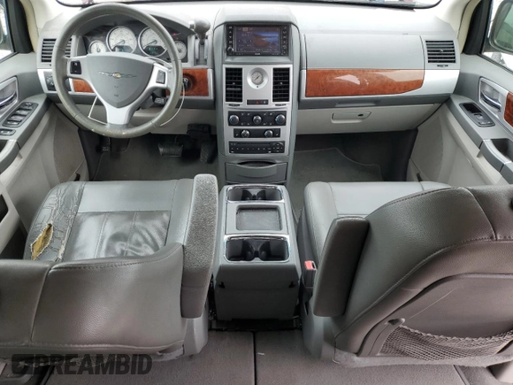 2009 Chrysler Town & Country Touring with VIN 2A8HR54X69R570867, listed as a Copart auction lot 51219925 with 180,957 mi miles and Clean Title. Bid and sale history available at DreamBid. Image 8.