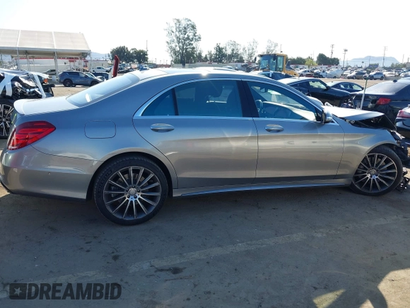2015 Mercedes-Benz S-Class S 550 with VIN WDDUG8CB5FA072877, listed as a IAAI auction lot 41848660 with 91,532 mi miles. Bid and sale history available at carsss.com. Image 13.