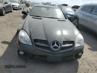 2011 Mercedes-Benz SLK-Class SLK 300 with VIN WDBWK5EA3BF242184, listed as a Copart auction lot 75091984 with Not Provided miles and Non Repairable. Bid and sale history available at carsss.com. Image 5.