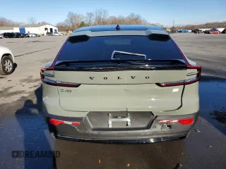 2023 Volvo C40 Recharge Pure Electric Plus with VIN YV4ED3GL8P2042228, listed as a Copart auction lot 82135254 with 0 mi miles and Salvage Title. Bid and sale history available at carsss.com. Image 6.