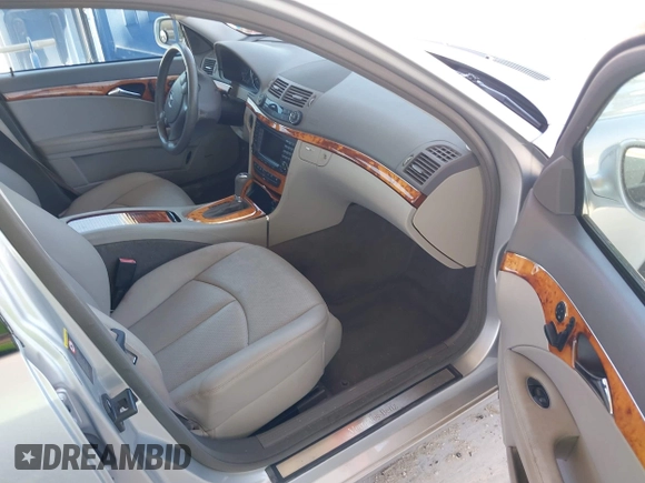 2007 Mercedes-Benz E 350 with VIN WDBUF87X87X223405, listed as a IAAI auction lot 42130506 with 111,028 mi miles and . Bid and sale history available at DreamBid. Image 5.