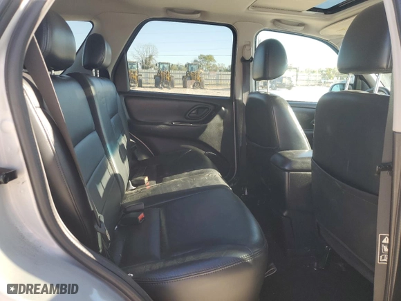 2004 Ford Escape Limited with VIN 1FMCU041X4KA45604, listed as a Copart auction lot 80974334 with 88,687 mi miles and Salvage Title. Bid and sale history available at carsss.com. Image 12.