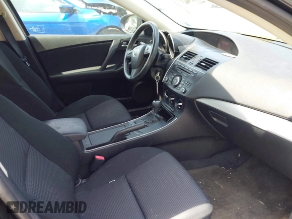 2013 Mazda 3 i Sport z VIN JM1BL1UPXD1851753, wystawiony jako IAAI lot #42349951 z przebiegiem 205 264 mil mil oraz . Historia ofert i sprzedaży dostępna na DreamBid. Obrazek 5.