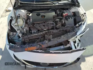 2019 Nissan Altima 2.5 Platinum with VIN 1N4BL4FV3KC114933, listed as a Copart auction lot 82250244 with 71,788 mi miles and Salvage Title. Bid and sale history available at carsss.com. Image 12.