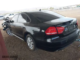 2015 Volkswagen Passat 1.8T S with VIN 1VWAT7A31FC066199, listed as a IAAI auction lot 41684714 with 1 mi miles. Bid and sale history available at carsss.com. Image 3.