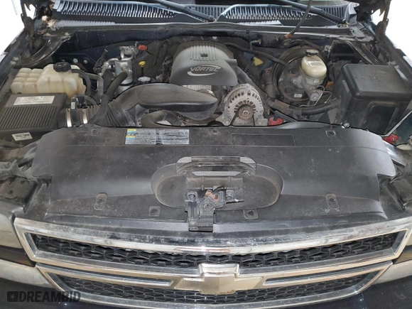 2007 Chevrolet Silverado 1500 Classic LT1 with VIN 1GCEK19Z27Z112103, listed as a Copart auction lot 82869124 with 221,425 mi miles and Salvage Title. Bid and sale history available at carsss.com. Image 11.