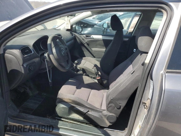 2011 Volkswagen Golf с VIN WVWAA7AJ6BW036972, выставлен на аукционе Copart как лот 52315395 с пробегом 132 561 миль миль и Списание • Salvage title. История ставок и продаж доступна на DreamBid. Изображение 7.