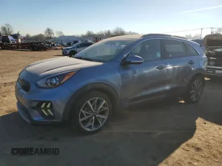 2022 Kia Niro Touring SE with VIN KNDCC3LC8N5532201, listed as a Copart auction lot 50822464 with 101,962 mi miles and Salvage Title. Bid and sale history available at carsss.com. Image 1.