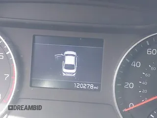 2021 Kia Forte LXS z VIN 3KPF24ADXME385870, wystawiony jako IAAI lot #42077211 z przebiegiem 120 278 mil mil oraz . Historia ofert i sprzedaży dostępna na DreamBid. Obrazek 15.