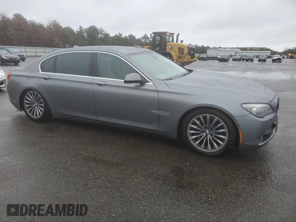 2011 BMW 7 Series 750Li with VIN WBAKB8C54BCY66713, listed as a Copart auction lot 85658064 with 122,271 mi miles and Non repairable. Bid and sale history available at DreamBid. Image 4.