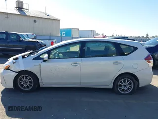 2017 Toyota Prius v Two with VIN JTDZN3EU4HJ067583, listed as a IAAI auction lot 41393495 with 316,410 mi miles. Bid and sale history available at carsss.com. Image 14.
