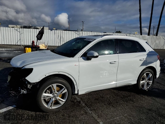 2020 Audi Q3 S line Premium with VIN WA1DECF34L1038801, listed as a Copart auction lot 69990392 with 33,152 mi miles. Bid and sale history available at carsss.com. Image 1.