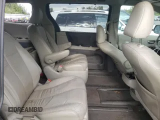 2011 Toyota Sienna XLE with VIN 5TDDK3DC1BS022039, listed as a Copart auction lot 71971634 with 121,100 mi miles and Salvage Title. Bid and sale history available at carsss.com. Image 10.