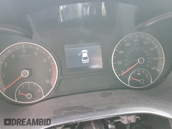 2020 Kia Optima LX z VIN 5XXGT4L35LG385691, wystawiony jako Copart lot #50499195 z przebiegiem 118 805 mil mil oraz Szkody całkowita. Historia ofert i sprzedaży dostępna na DreamBid. Obrazek 9.