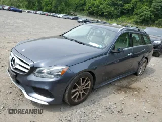 2015 Mercedes-Benz E 350 Luxury with VIN WDDHH8JB8FB115863, listed as a Copart auction lot 63589284 with 102,073 mi miles and Salvage title. Bid and sale history available at DreamBid. Image 1.