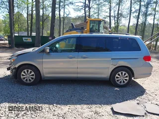 2008 Honda Odyssey EX with VIN 5FNRL38428B067056, listed as a IAAI auction lot 42051312 with 199,405 mi miles. Bid and sale history available at carsss.com. Image 15.