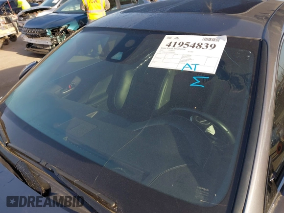 2019 Lexus IS 300 z VIN JTHBA1D23K5095990, wystawiony jako IAAI lot #41954839 z przebiegiem 56 550 mil mil oraz . Historia ofert i sprzedaży dostępna na DreamBid. Obrazek 17.