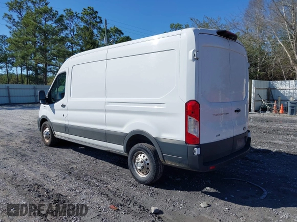 2023 Ford Transit Cargo with VIN 1FTBR2C8XPKA33372, listed as a IAAI auction lot 41735299 with 56,777 mi miles and . Bid and sale history available at DreamBid. Image 3.