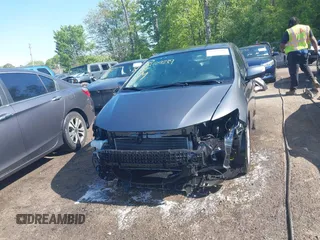 2010 Honda Insight EX with VIN JHMZE2H72AS021555, listed as a IAAI auction lot 42129289 with 172,829 mi miles and . Bid and sale history available at DreamBid. Image 6.