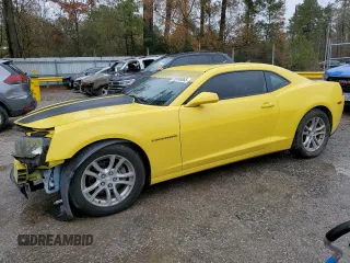 2015 Chevrolet Camaro LT z VIN 2G1FD1E33F9161490, wystawiony jako Copart lot #89166065 z przebiegiem 62 427 mil mil oraz Szkoda całkowita • Salvage title. Historia ofert i sprzedaży dostępna na DreamBid. Obrazek 1.