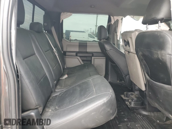2017 Ford F-350 Lariat z VIN 1FT8W3DT5HEF33323, wystawiony jako Copart lot #50346295 z przebiegiem 96 094 mil mil oraz Szkoda całkowita • Salvage title. Historia ofert i sprzedaży dostępna na DreamBid. Obrazek 11.