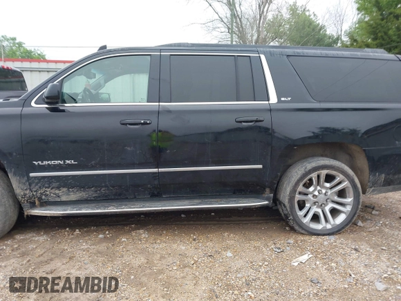 2017 GMC Yukon XL SLT with VIN 1GKS1GKC7HR340179, listed as a IAAI auction lot 41887780 with 195,978 mi miles. Bid and sale history available at carsss.com. Image 14.