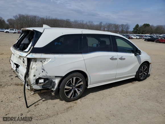 2018 Honda Odyssey Elite with VIN 5FNRL6H98JB043850, listed as a Copart auction lot 45723455 with 122,207 mi miles and Salvage Title. Bid and sale history available at carsss.com. Image 3.