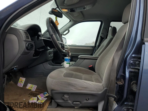 2004 Ford Explorer XLT with VIN 1FMDU73W14ZA77956, listed as a Copart auction lot 54439905 with 243,307 mi miles and Non repairable. Bid and sale history available at DreamBid. Image 7.
