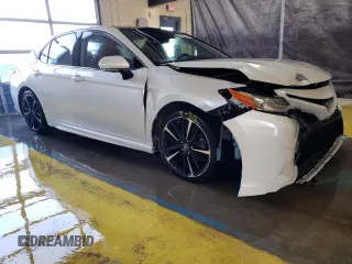 2019 Toyota Camry XSE with VIN 4T1B61HK9KU738700, listed as a Copart auction lot 45981085 with 37,424 mi miles and Clean Title. Bid and sale history available at carsss.com. Image 4.