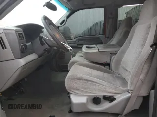 2002 Ford Excursion XLT with VIN 1FMNU41S12EC55212, listed as a Copart auction lot 80321454 with 243,448 mi miles and Clean Title. Bid and sale history available at DreamBid. Image 7.