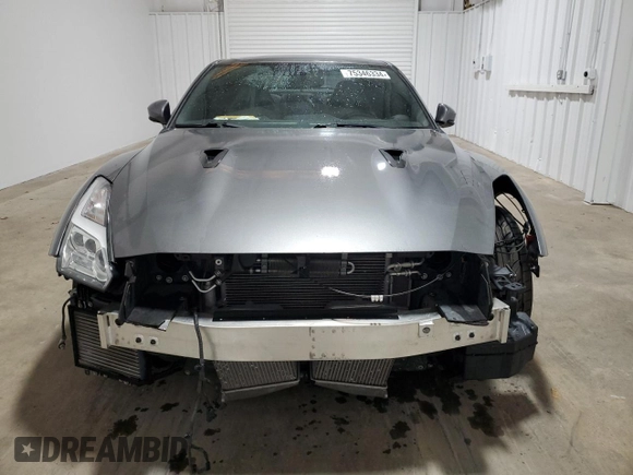 2016 Nissan GT-R Premium z VIN JN1AR5EFXGM290743, wystawiony jako Copart lot #75346334 z przebiegiem 34 358 mil mil oraz Szkody całkowita. Historia ofert i sprzedaży dostępna na DreamBid. Obrazek 5.